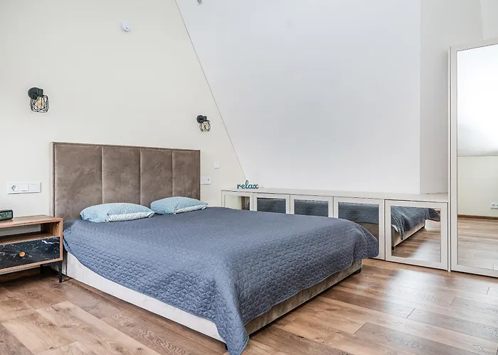 Cozy Attic Self Check In *